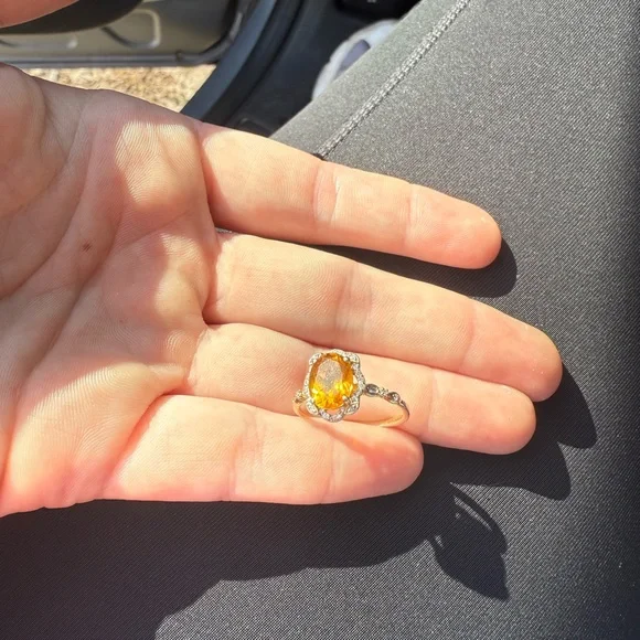 Kay Jewelers Oval Citrine Diamond Scalloped Ring - Picture 5 of 6